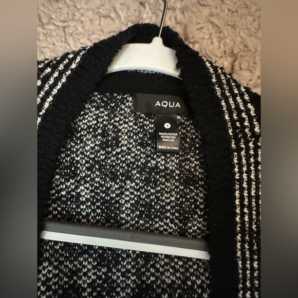 Aqua Checkered Cropped Cardigan size small - Picture 10 of 12